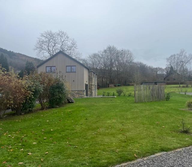 Les Midis Au - La Batisse - 4 Personnes Stavelot